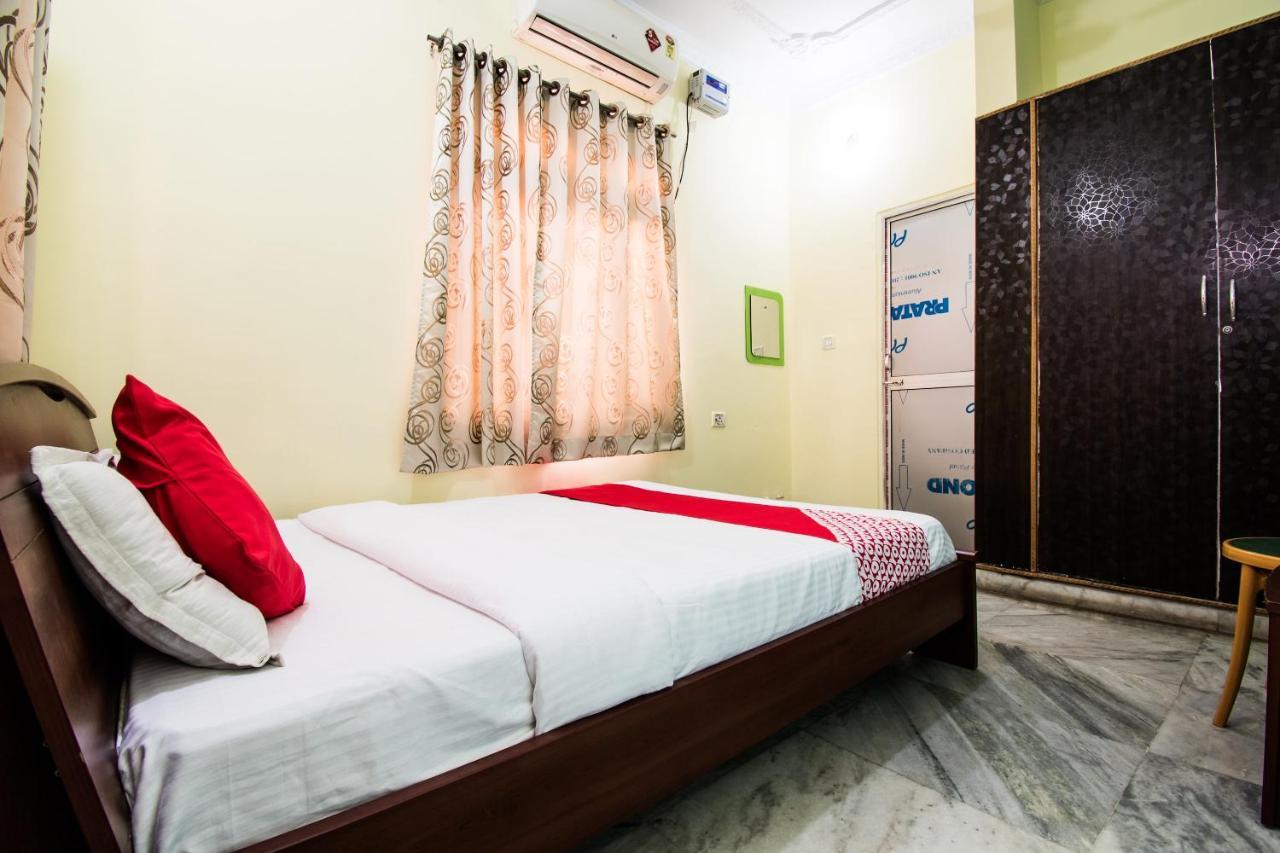 Oyo 24087 Viraj Hotel Danapur Εξωτερικό φωτογραφία