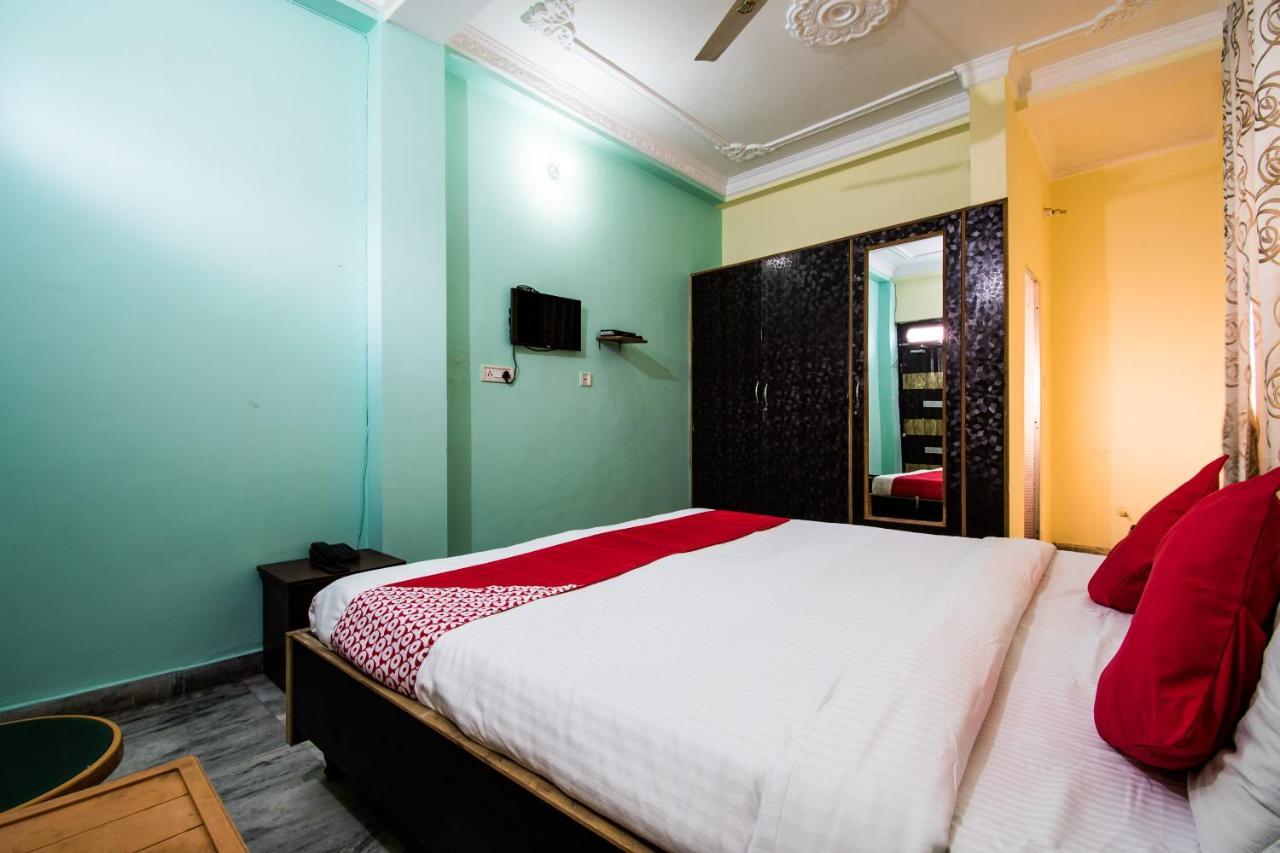 Oyo 24087 Viraj Hotel Danapur Εξωτερικό φωτογραφία